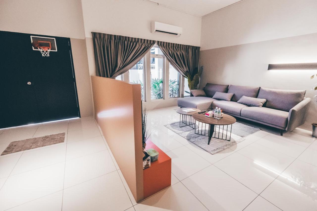 J Residence Banting (Selangor) Exterior photo