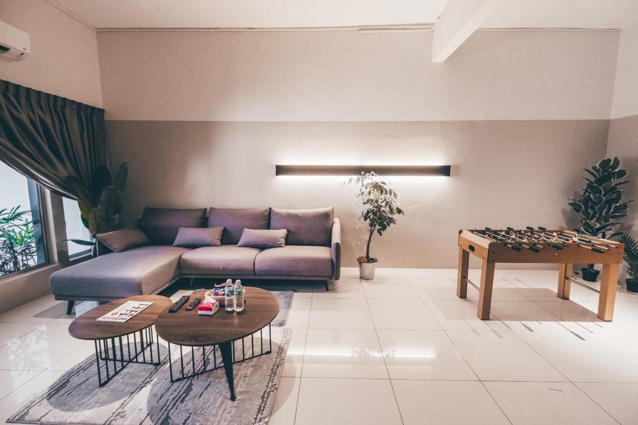 J Residence Banting (Selangor) Exterior photo