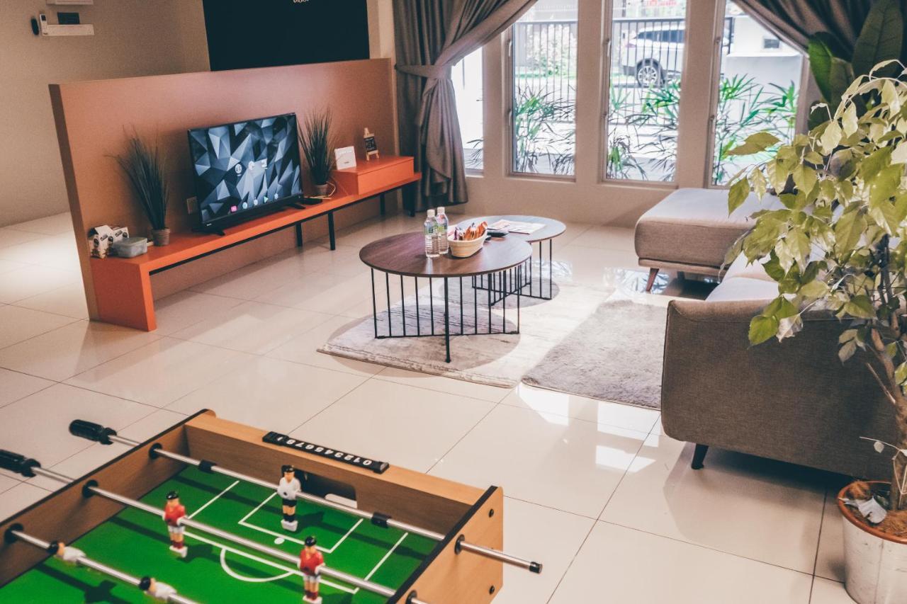 J Residence Banting (Selangor) Exterior photo