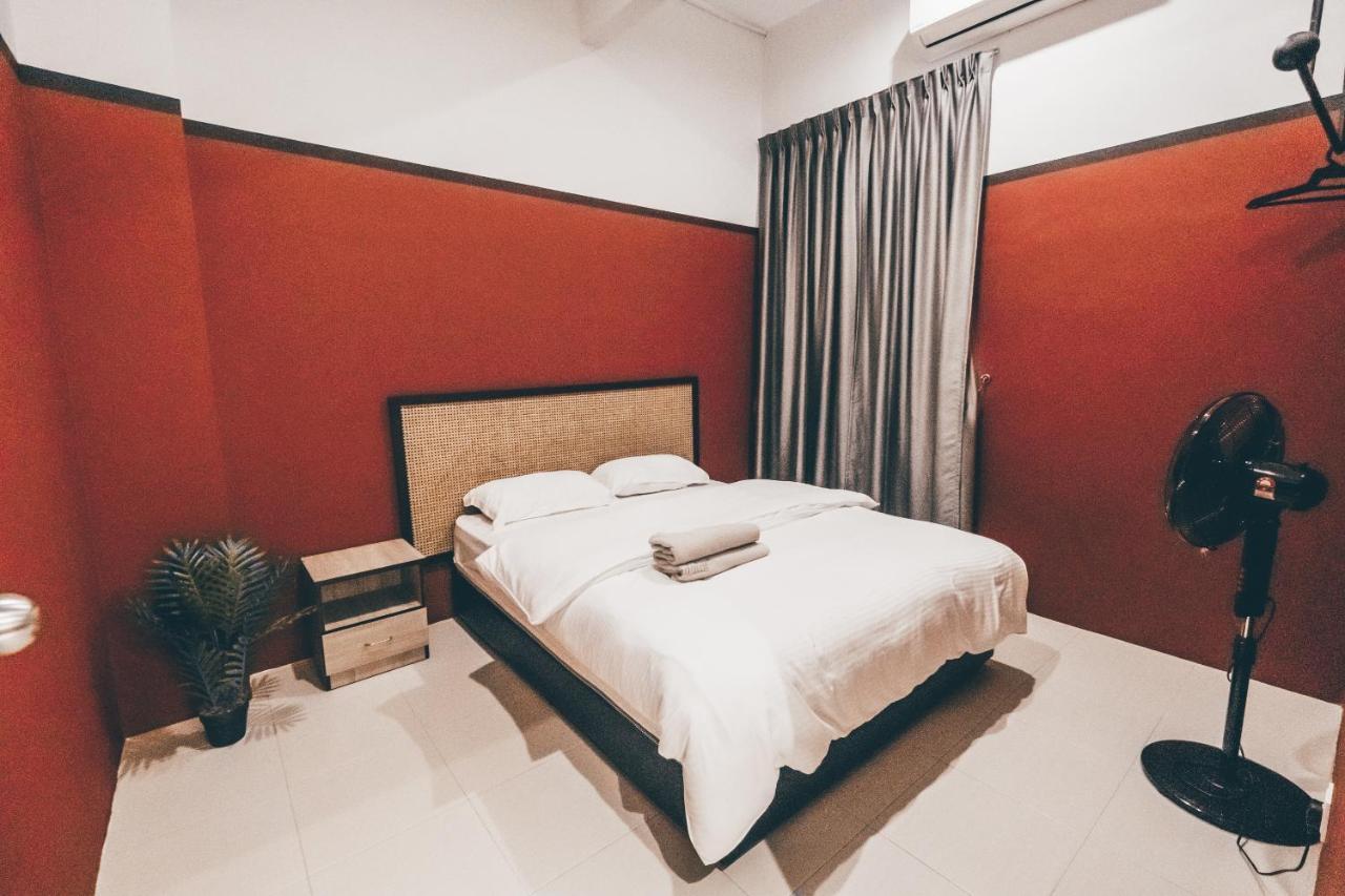J Residence Banting (Selangor) Exterior photo